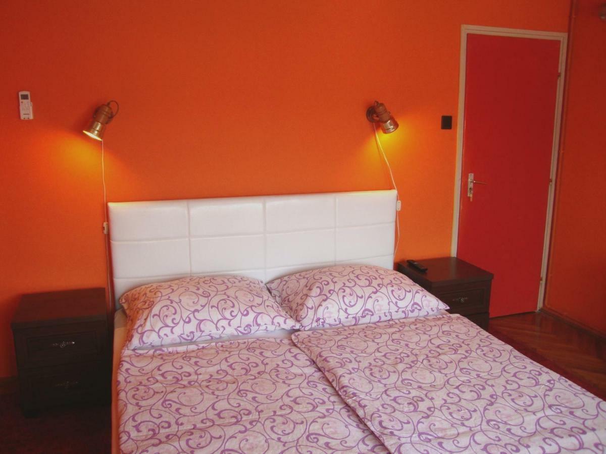 Gyongyvirag Vendeghaz Apartment Balatonboglár Екстериор снимка